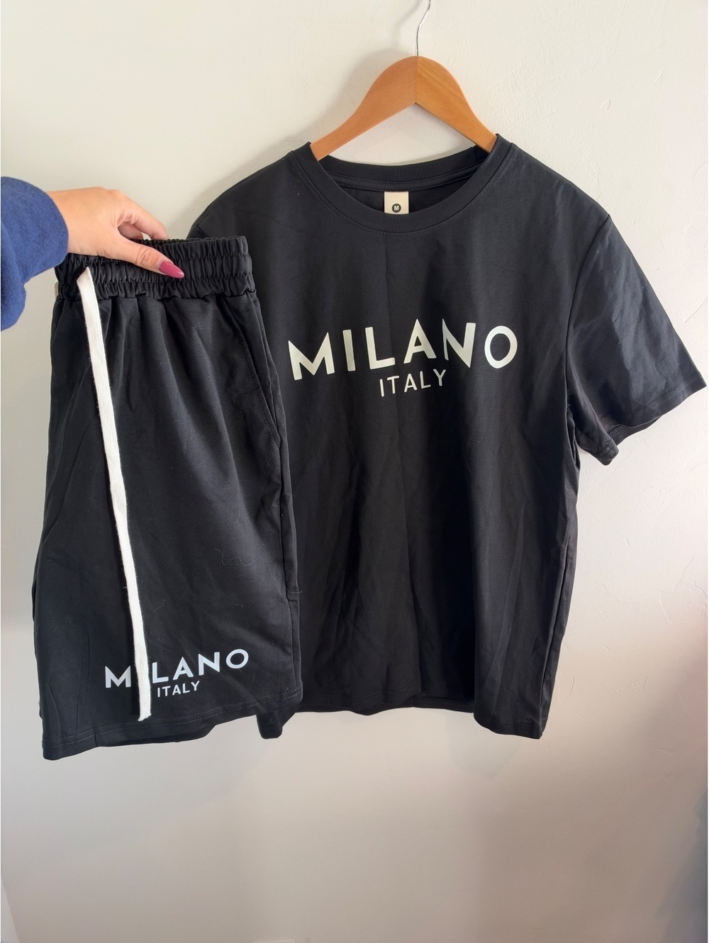Milano Italy Men’s Black T-Shirt & Shorts Matching Set Size Medium
